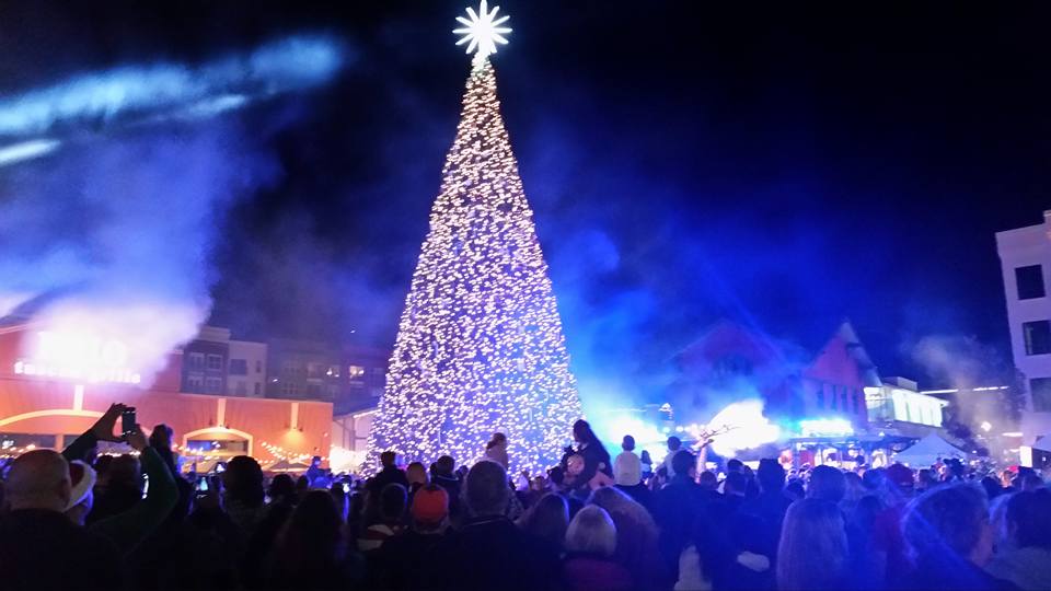 Christmas Parade and Tree Lighting at Liberty Center